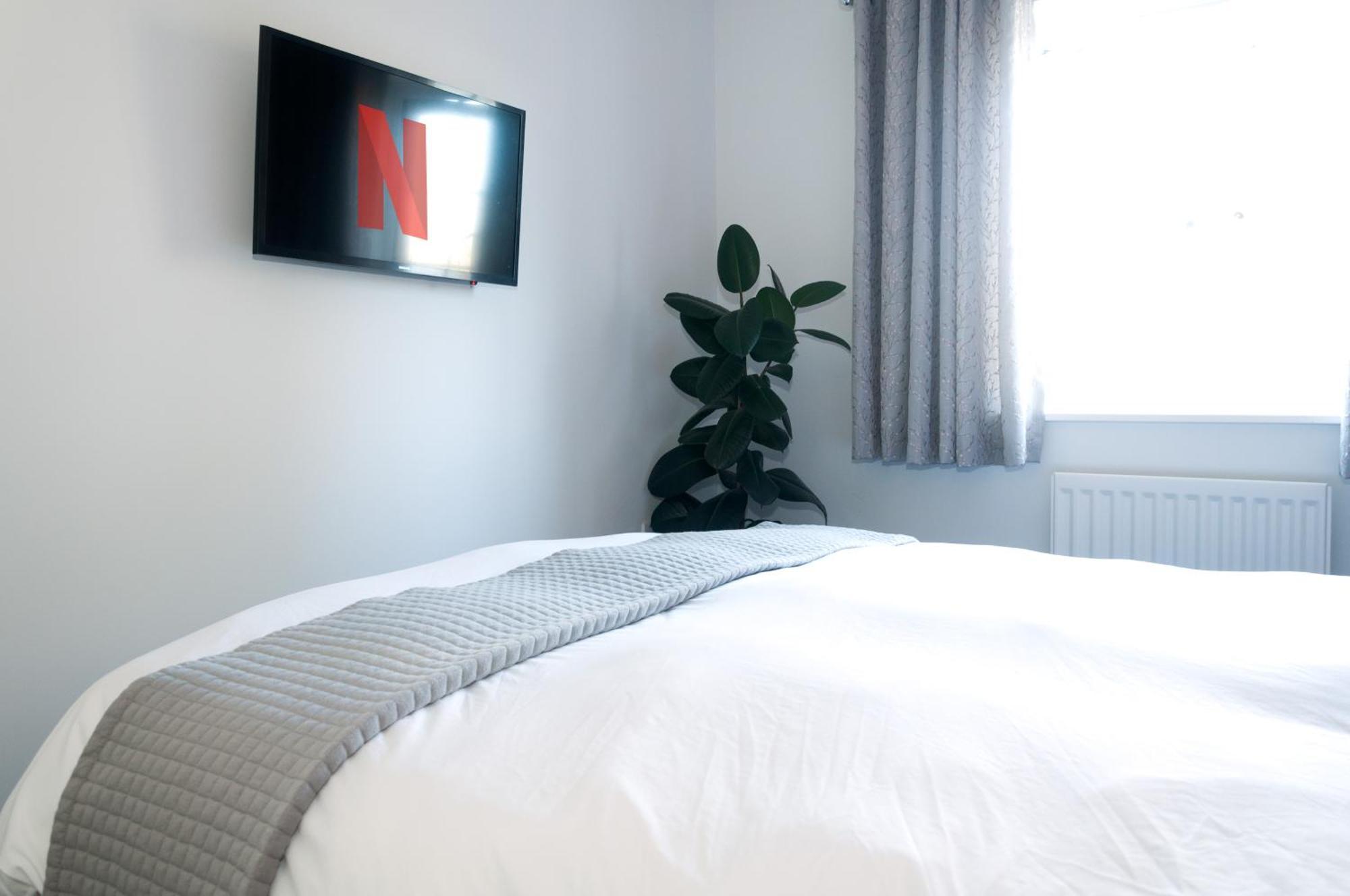 Riverside Stays, Modern House Stays, Shefford, Bedfordshire Ngoại thất bức ảnh