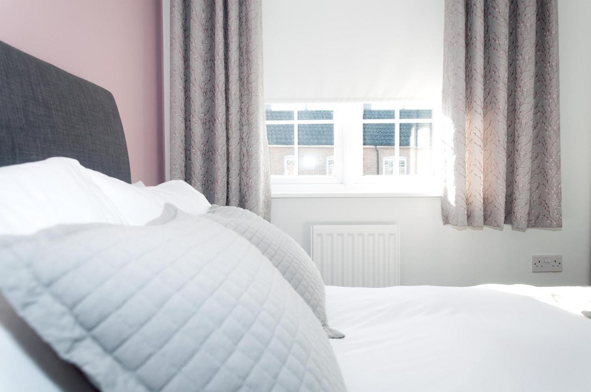 Riverside Stays, Modern House Stays, Shefford, Bedfordshire Ngoại thất bức ảnh